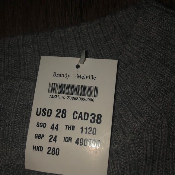 BRANDY MELVILLE gray knitted sweater - Picture 3 of 4